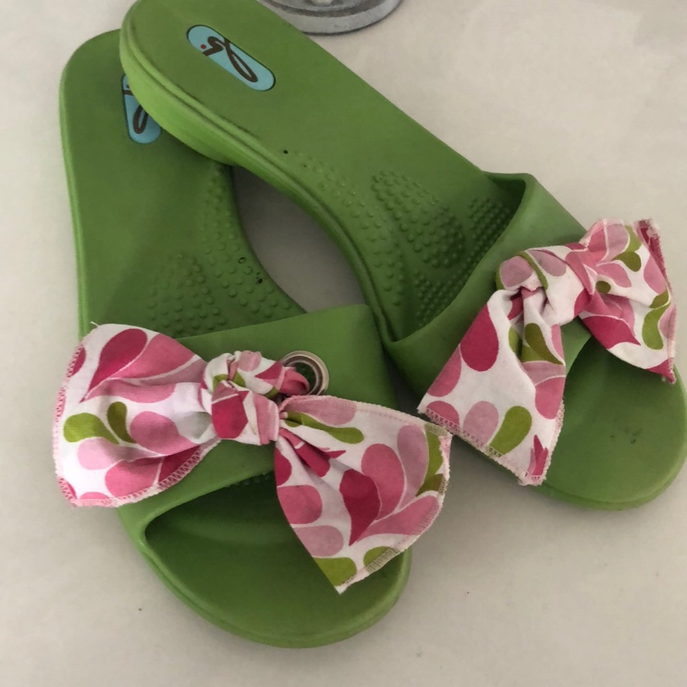 Okab flip flops